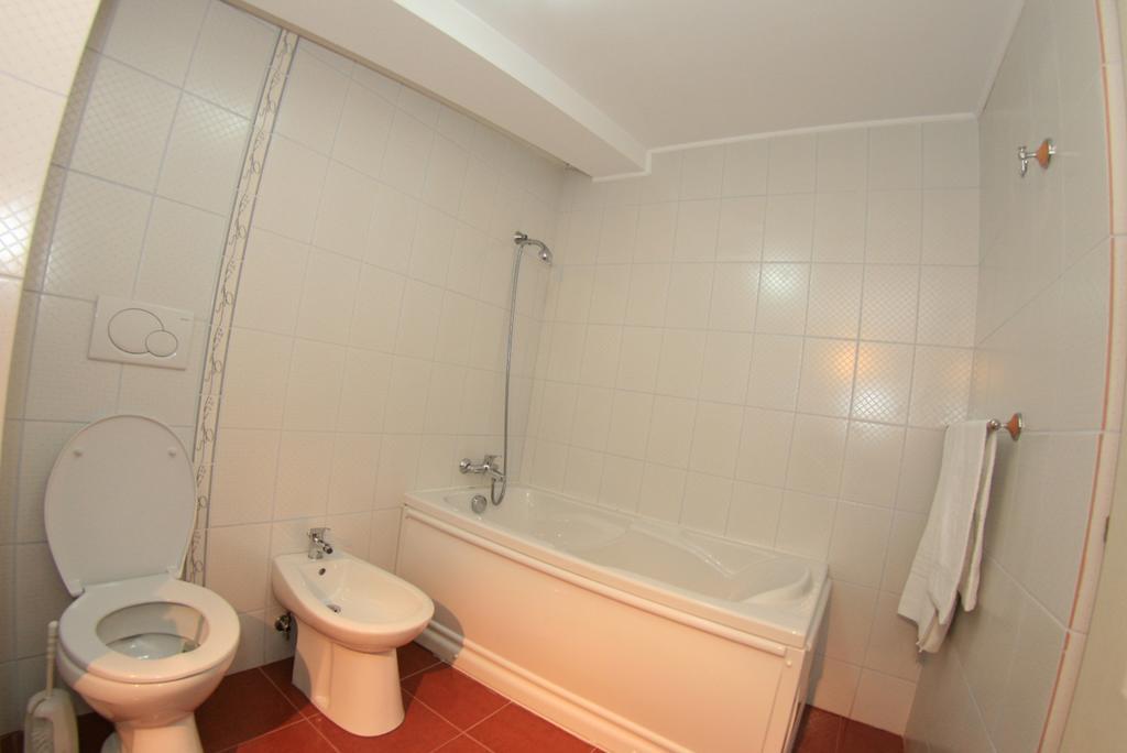 Pensiunea Studio Bacau Bagian luar foto