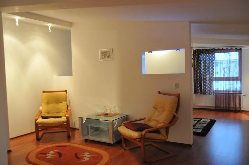 Pensiunea Studio Bacau Bagian luar foto